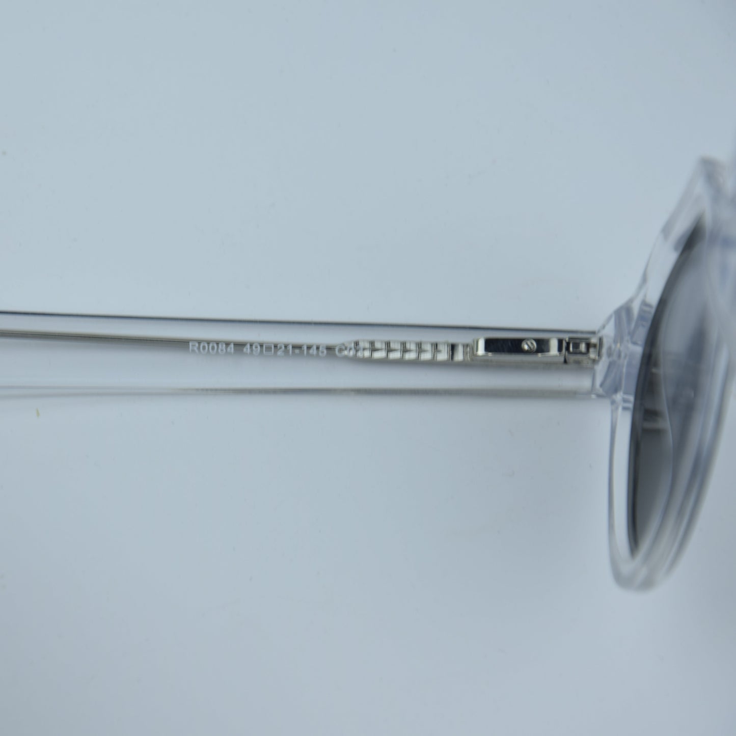 SOLAIRE: MOSCOT R0084 BLACK