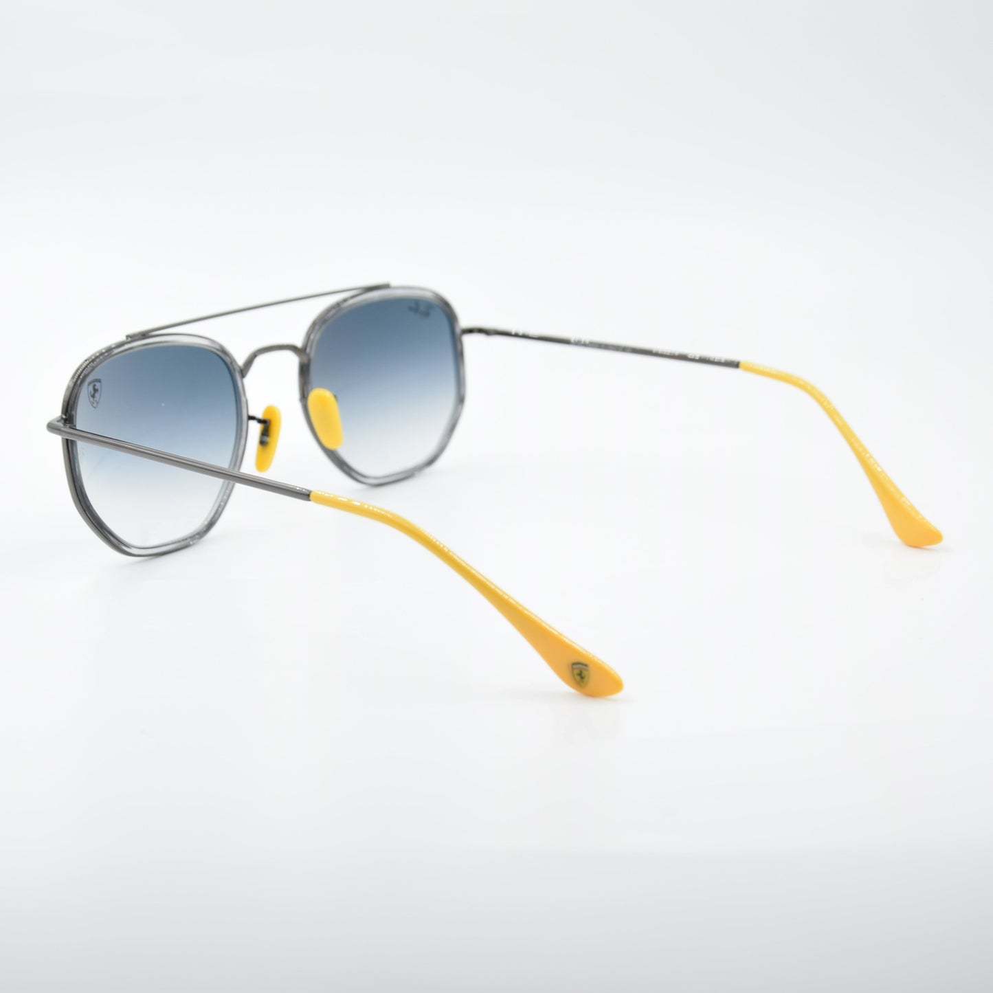 SOLAIRE :RAY-BAN RB3748-M FERRARI F030/71