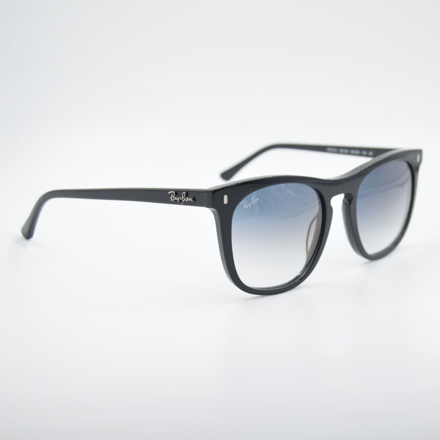 SOLAIRE :RAY-BAN RB2210 901/33