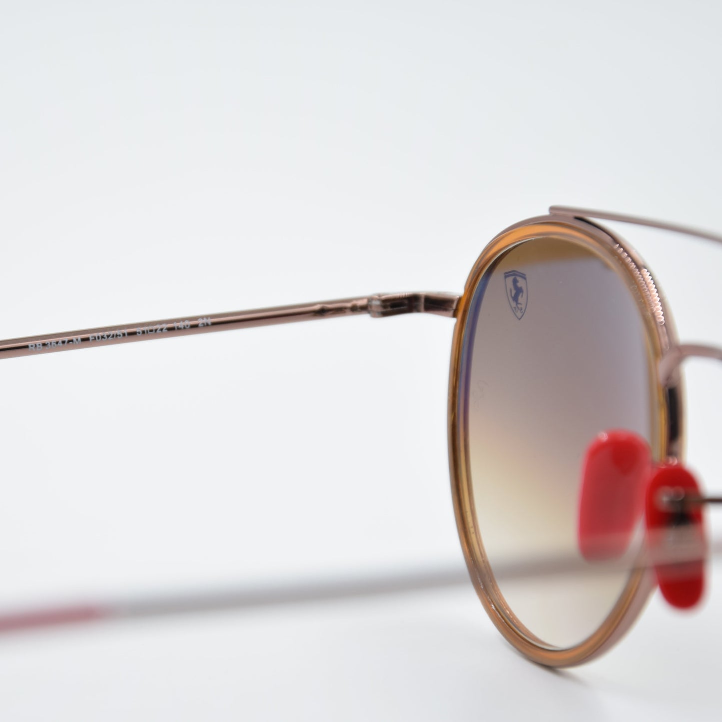 SOLAIRE :RAY-BAN RB3647-M FERRARI F032/51