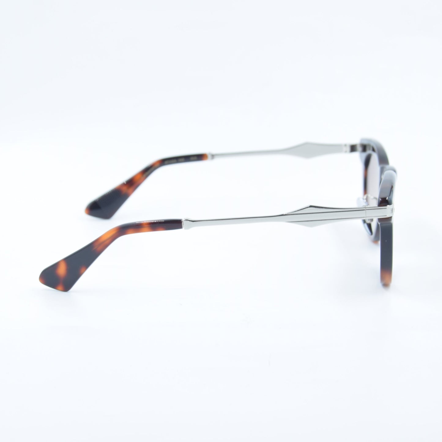 SOLAIRE: Thenri Carbon 1 of 199 006