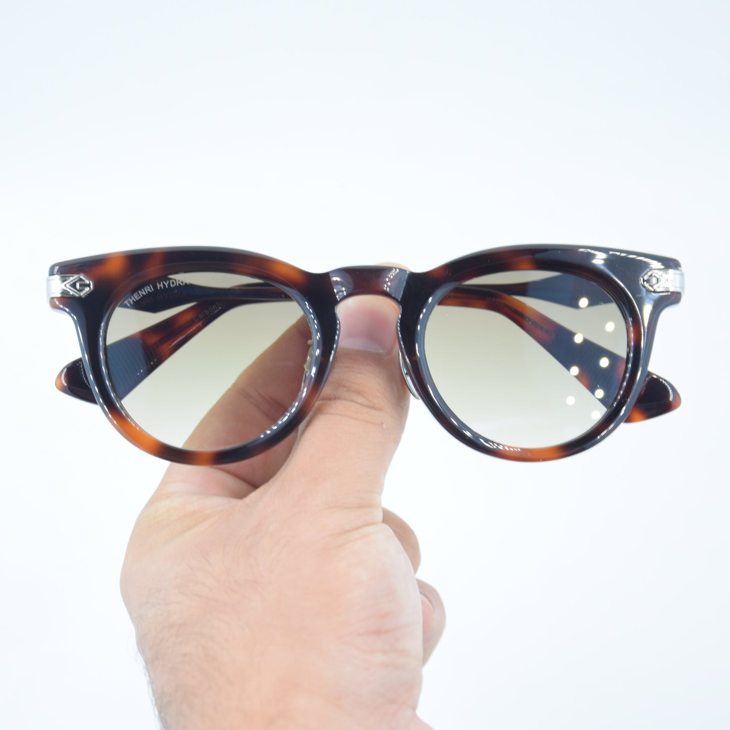 SOLAIRE: Thenri Carbon 1 of 199 006