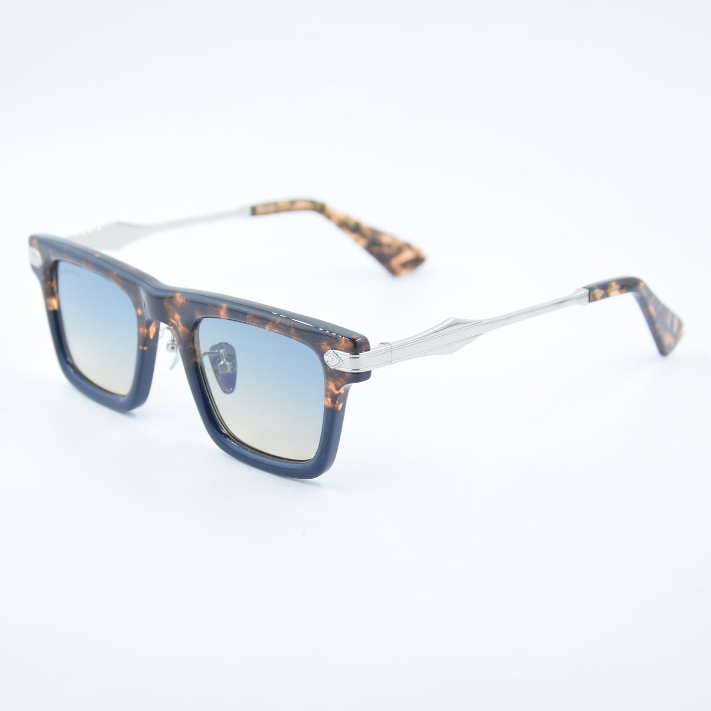 SOLAIRE: Thenri DeepBlue 1 of 149 002