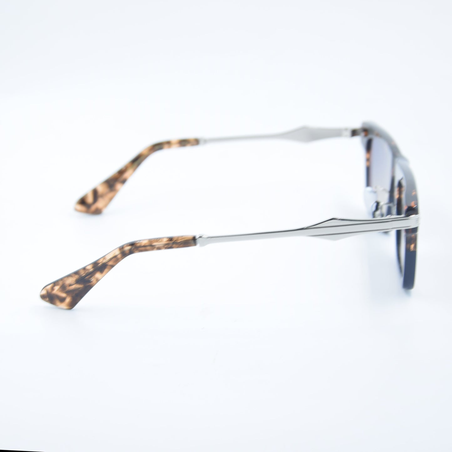 SOLAIRE: Thenri DeepBlue 1 of 149 002