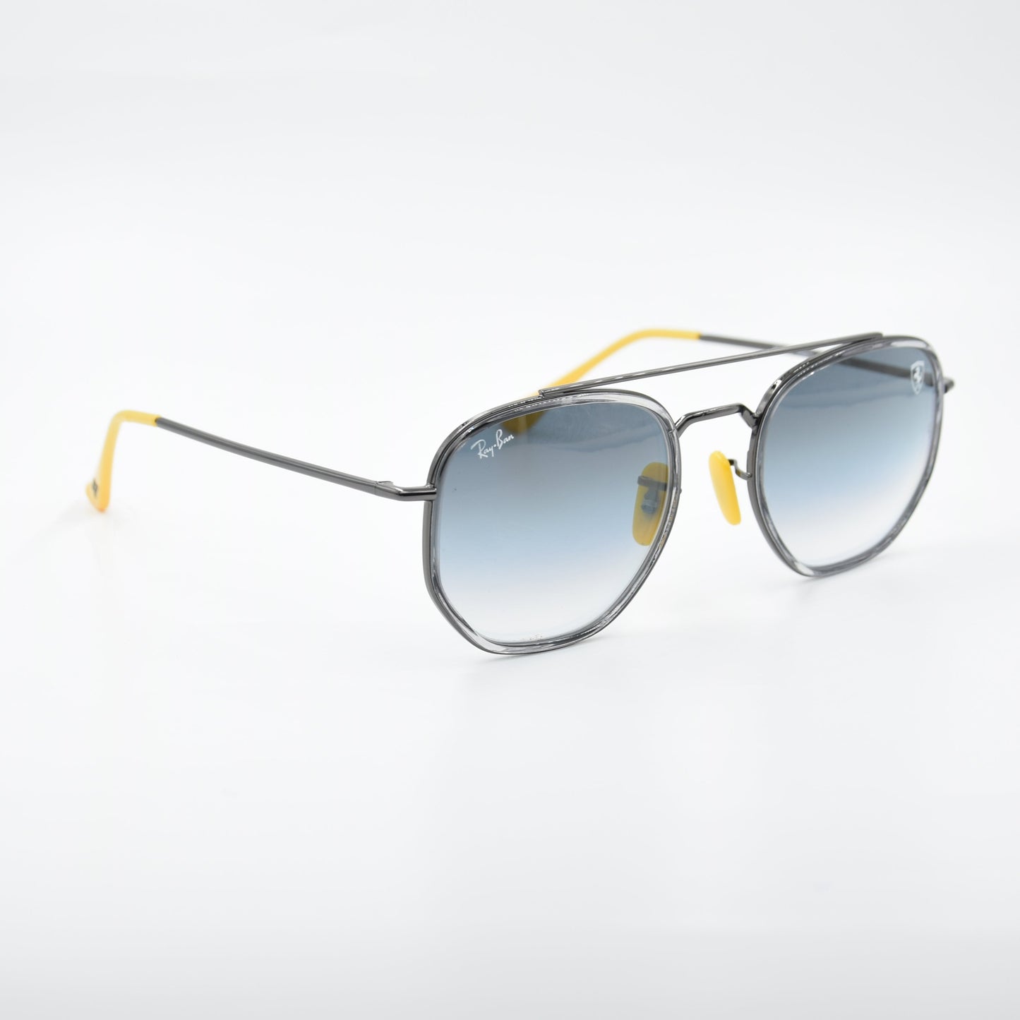 SOLAIRE :RAY-BAN RB3748-M FERRARI F030/71
