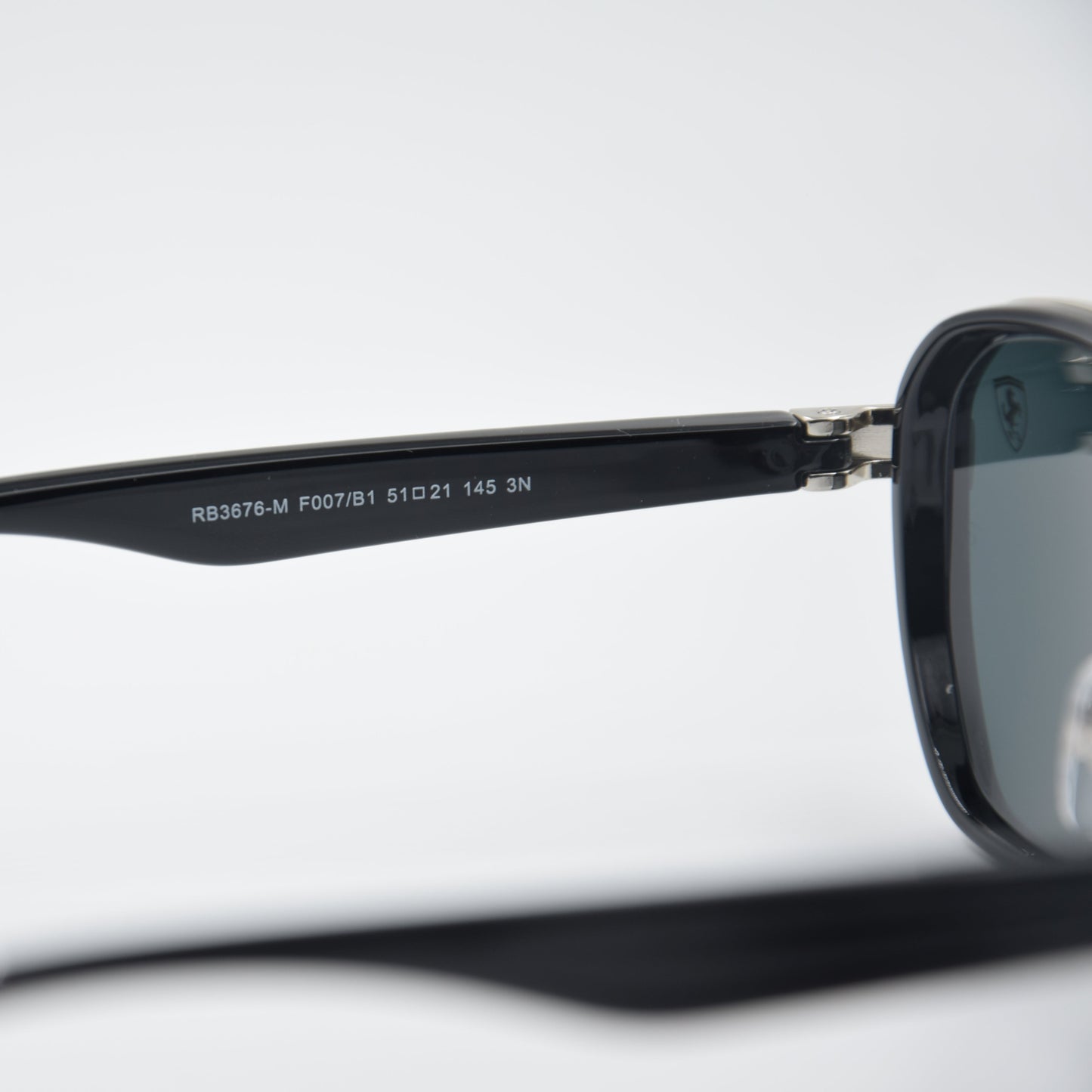 SOLAIRE :RAY-BAN RB3676-M FERRARI F007/B1