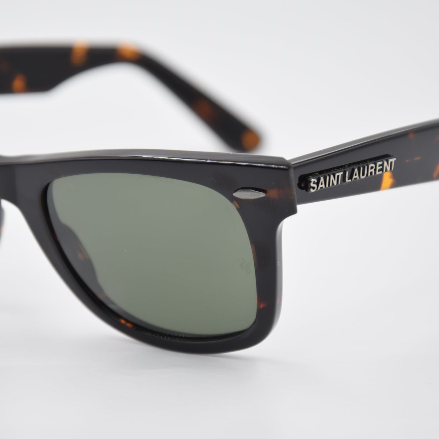 SOLAIRE :SAINT LAURENT WAYFARER RB2140 C902