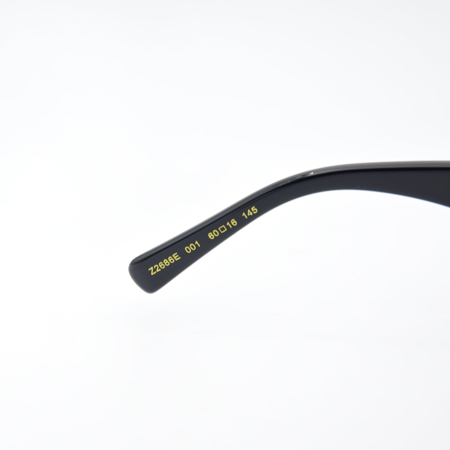 SOLAIRE: LUIS VUITTON Z2686E BLACK