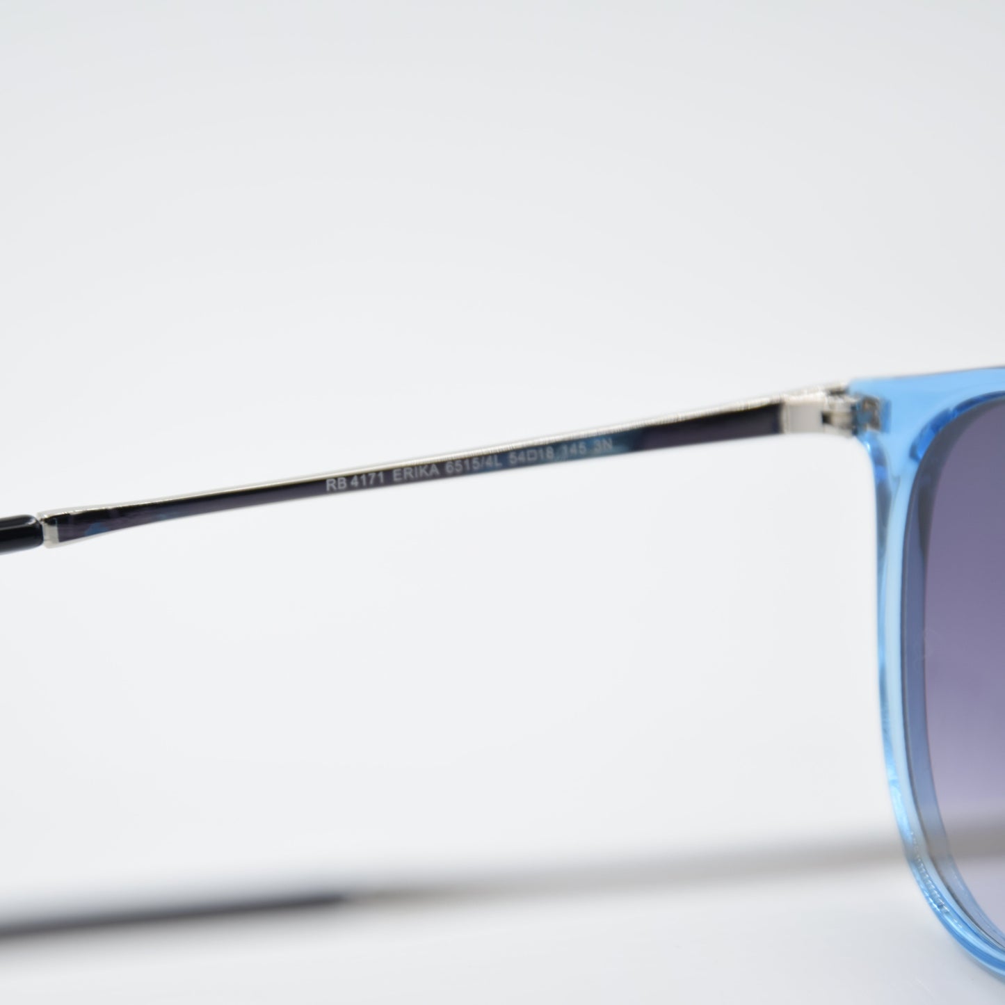SOLAIRE :RAY-BAN RB4171 ERIKA 6515/4L