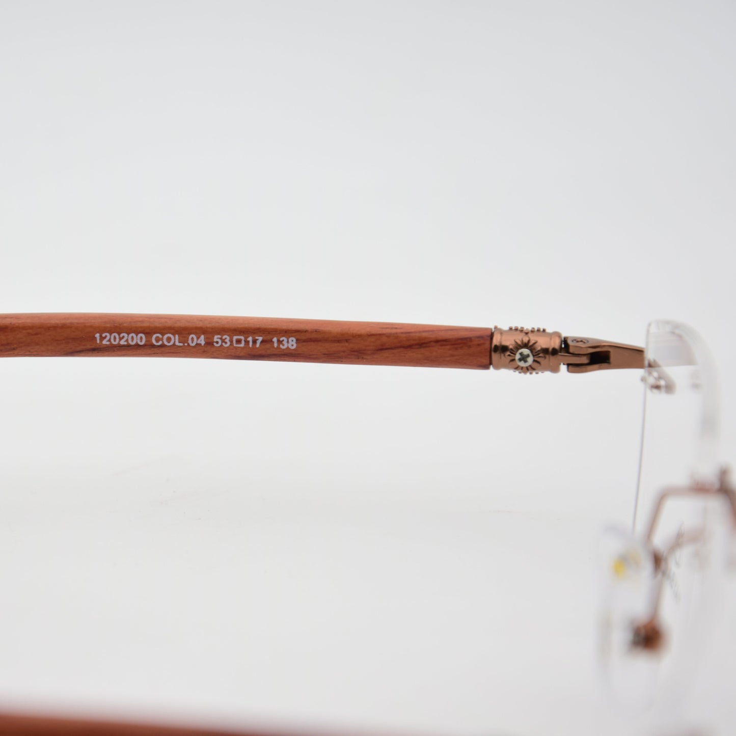 OPTIQUE: MAYBACH 120200 COL.04 (BRAS EN BOIS)