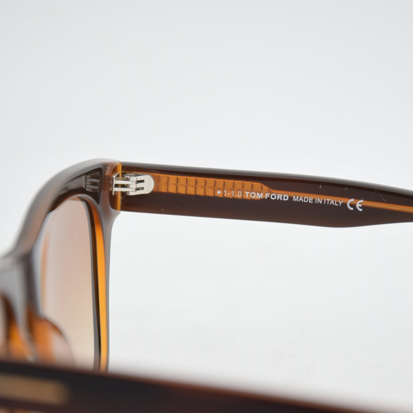 SOLAIRE :TOM FORD BROOKLYN FT0833 MARRON