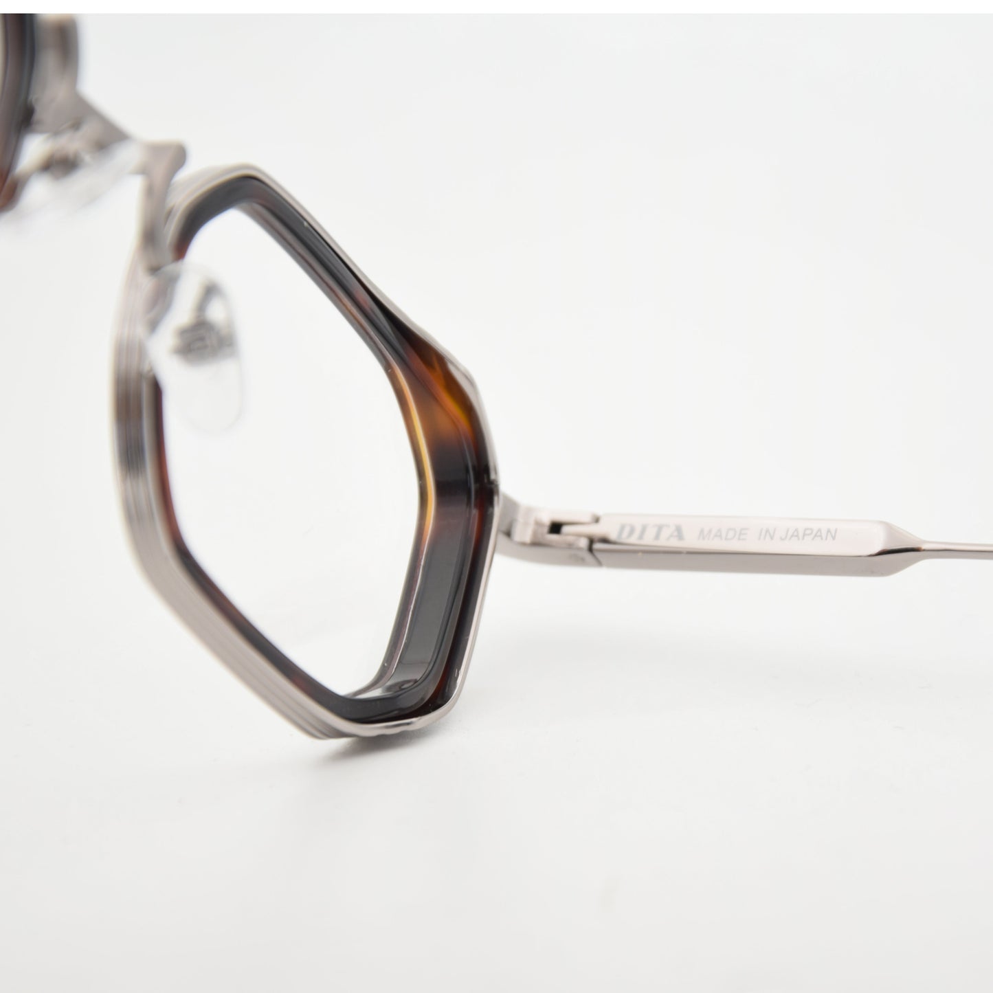 OPTIQUE :DITA 1782 SILVER