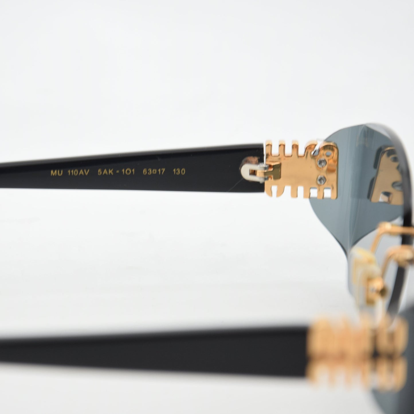 SOLAIRE :MIU MIU MU110AV 5AK-101