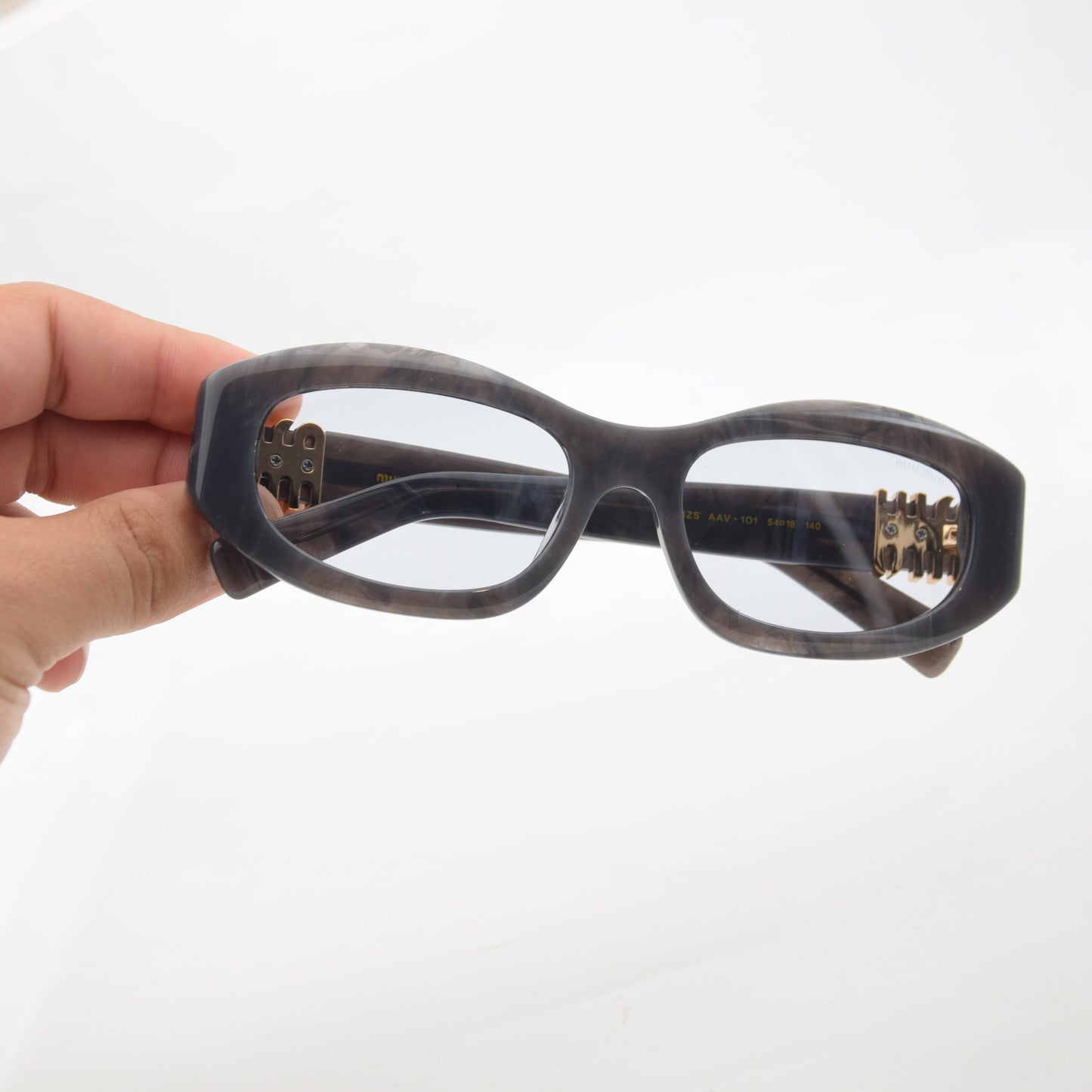 SOLAIRE :MIU MIU MU14ZS AAV-101