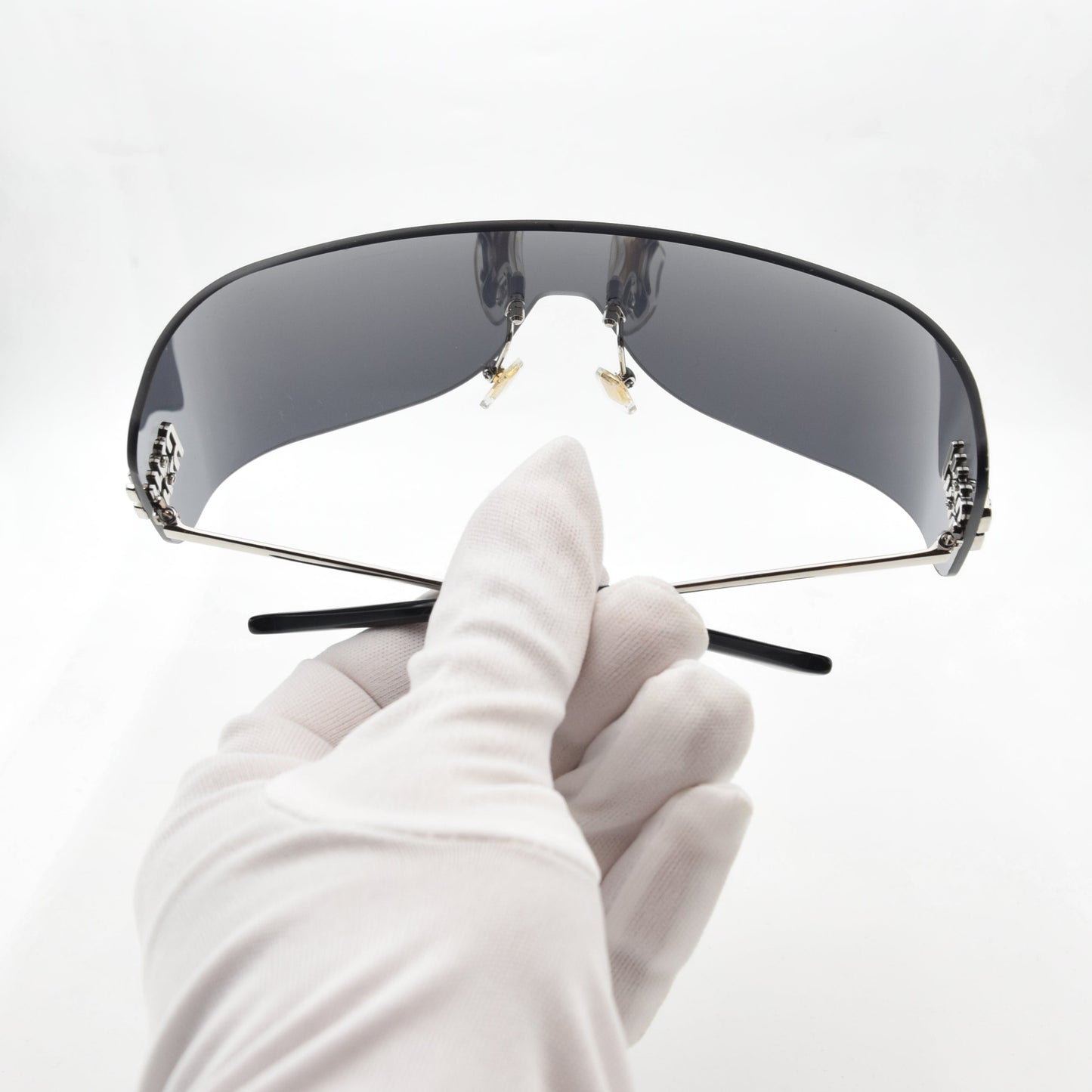 SOLAIRE :MIU MIU SMU 54Y 142-5S0