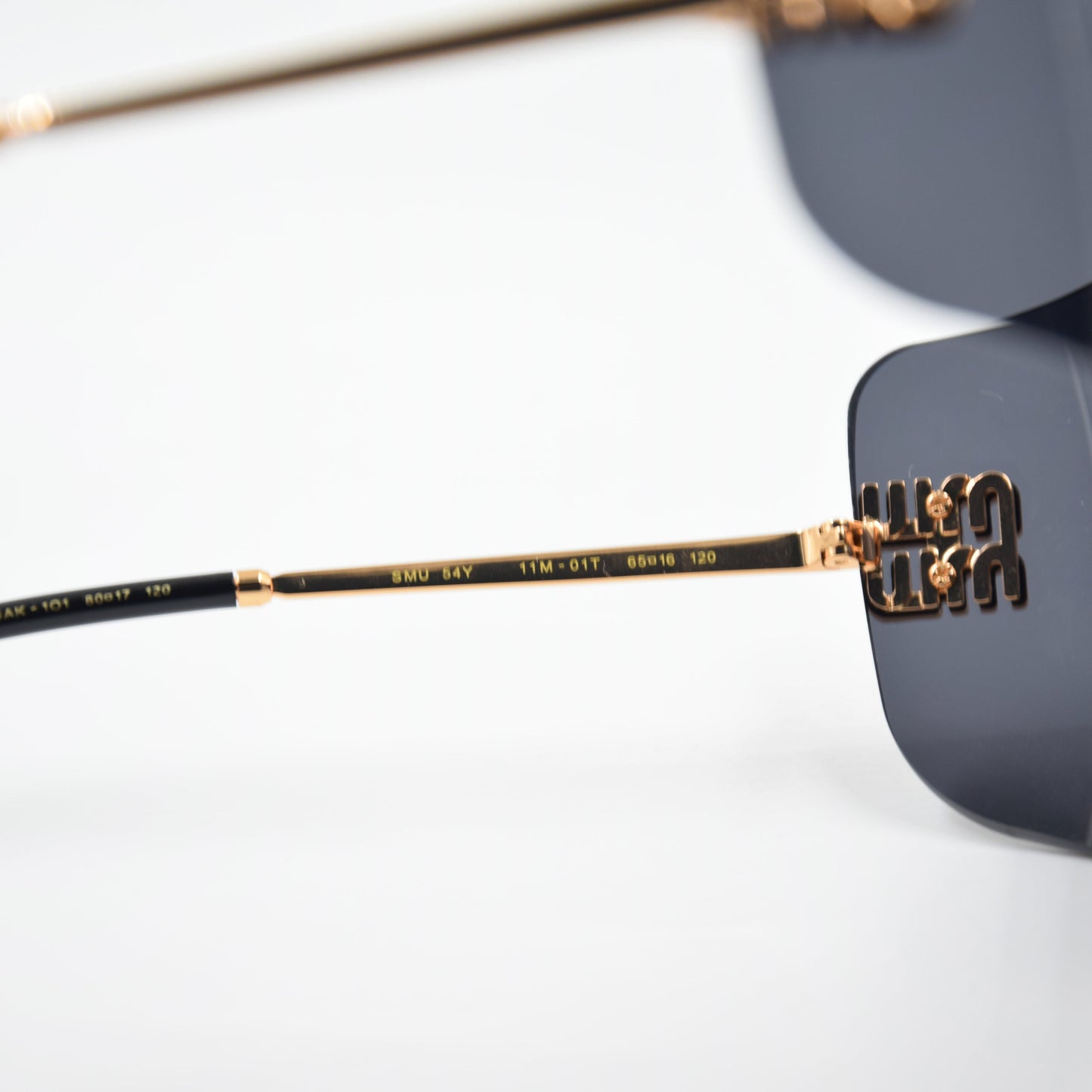 SOLAIRE :MIU MIU MU 91 AV 5AK