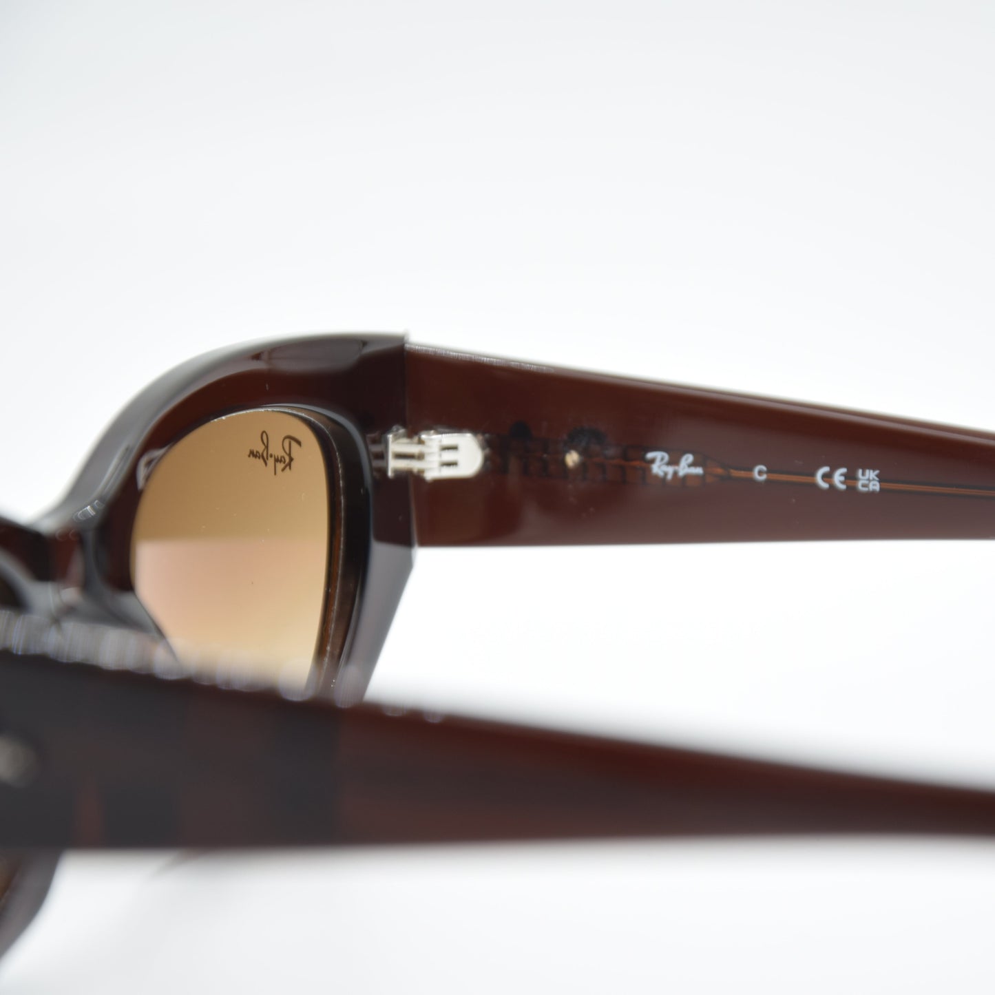 SOLAIRE :RAY-BAN RB4430 ZENA 6764/51